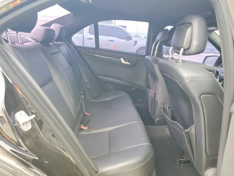 2013 MERCEDES-BENZ C 250  