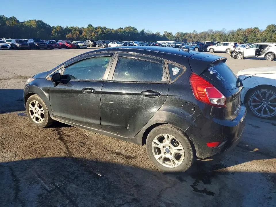 2015 FORD FIESTA SE  