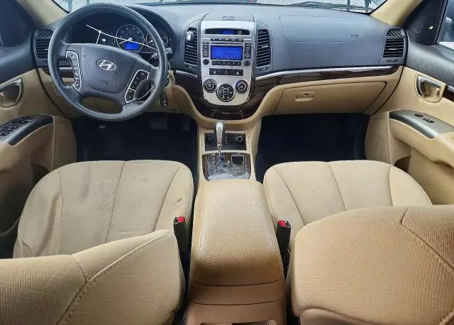 2010 HYUNDAI SANTA FE GLS  