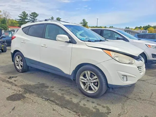 2013 HYUNDAI TUCSON GLS  
