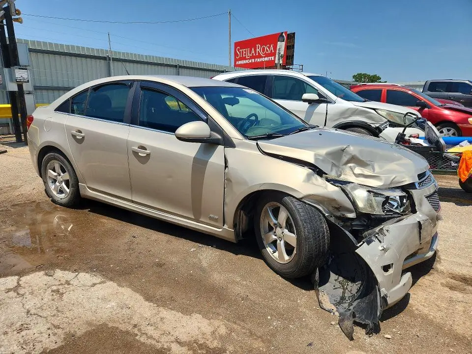 2012 CHEVROLET CRUZE LT  