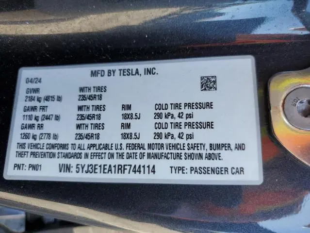 2024 TESLA MODEL 3   
