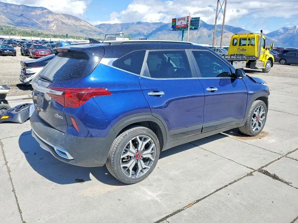 2023 KIA SELTOS SX  