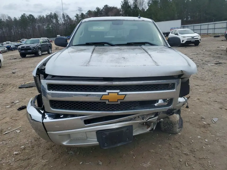 2013 CHEVROLET SILVERADO C1500 LT  