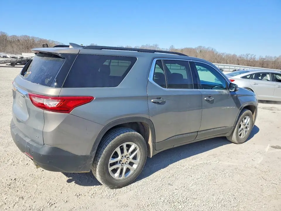 2019 CHEVROLET TRAVERSE LT  