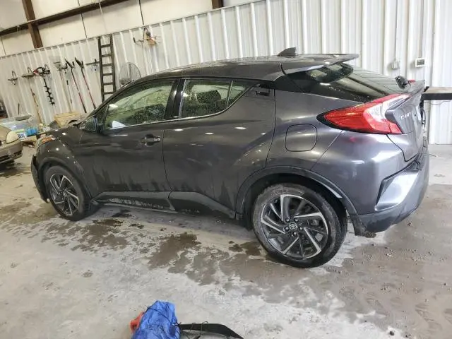 2020 TOYOTA C-HR XLE  