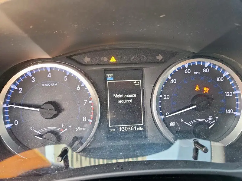2018 TOYOTA HIGHLANDER LE  