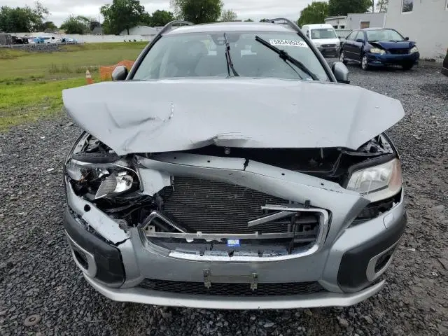 2012 VOLVO XC70 3.2  