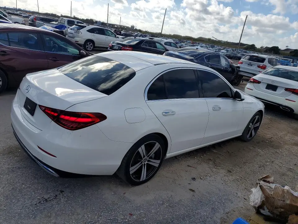 2022 MERCEDES-BENZ C 300  