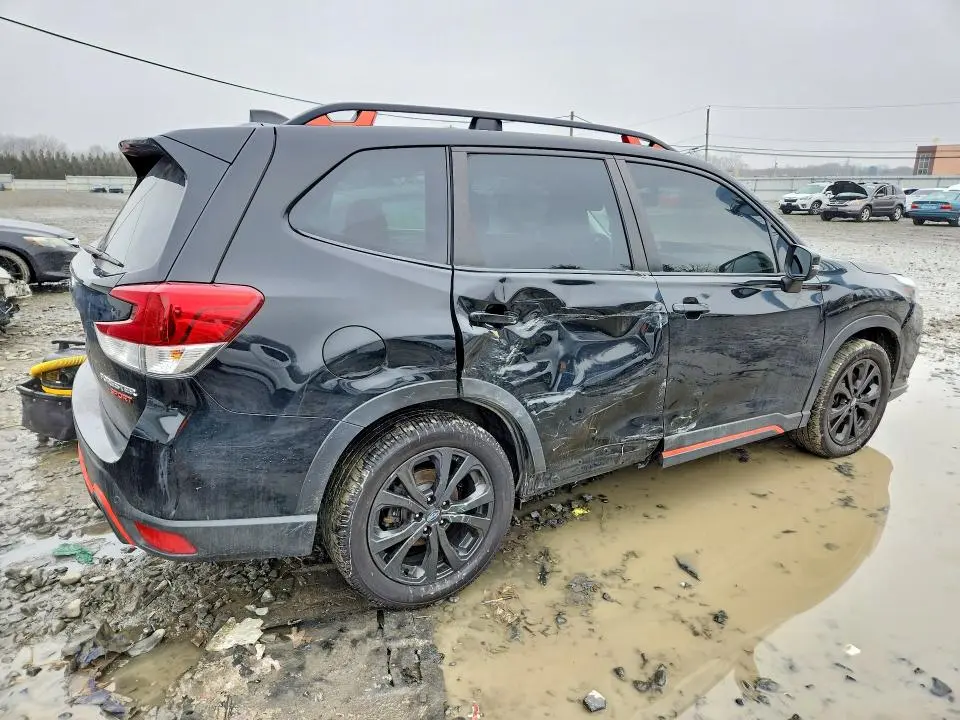 2023 SUBARU FORESTER SPORT  