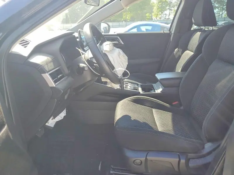 2022 MITSUBISHI OUTLANDER ES  