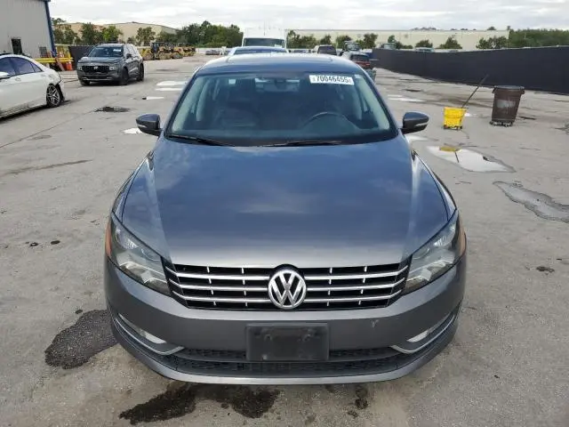 2013 VOLKSWAGEN PASSAT SEL  