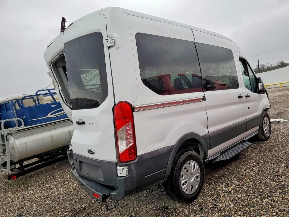 2017 FORD TRANSIT T-150  