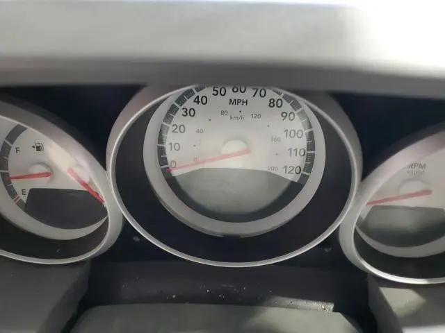 2010 DODGE GRAND CARAVAN SE  