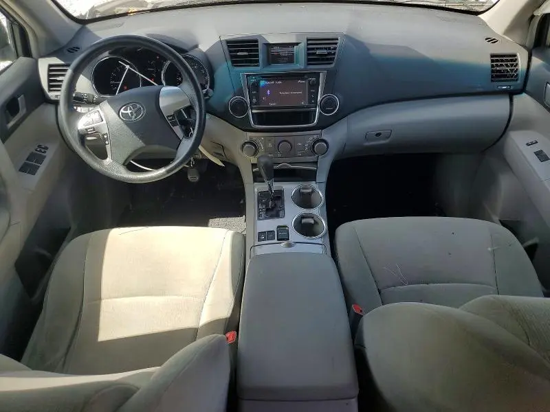 2013 TOYOTA HIGHLANDER PLUS  