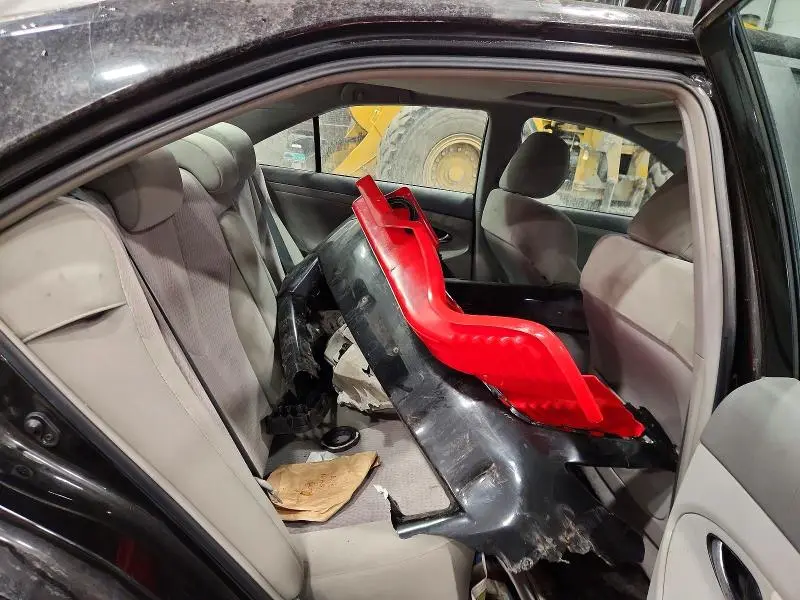 2011 TOYOTA CAMRY BASE  