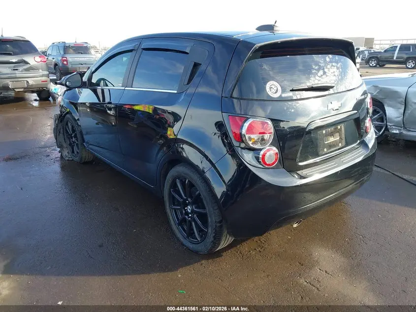 2016 CHEVROLET SONIC LT AUTO