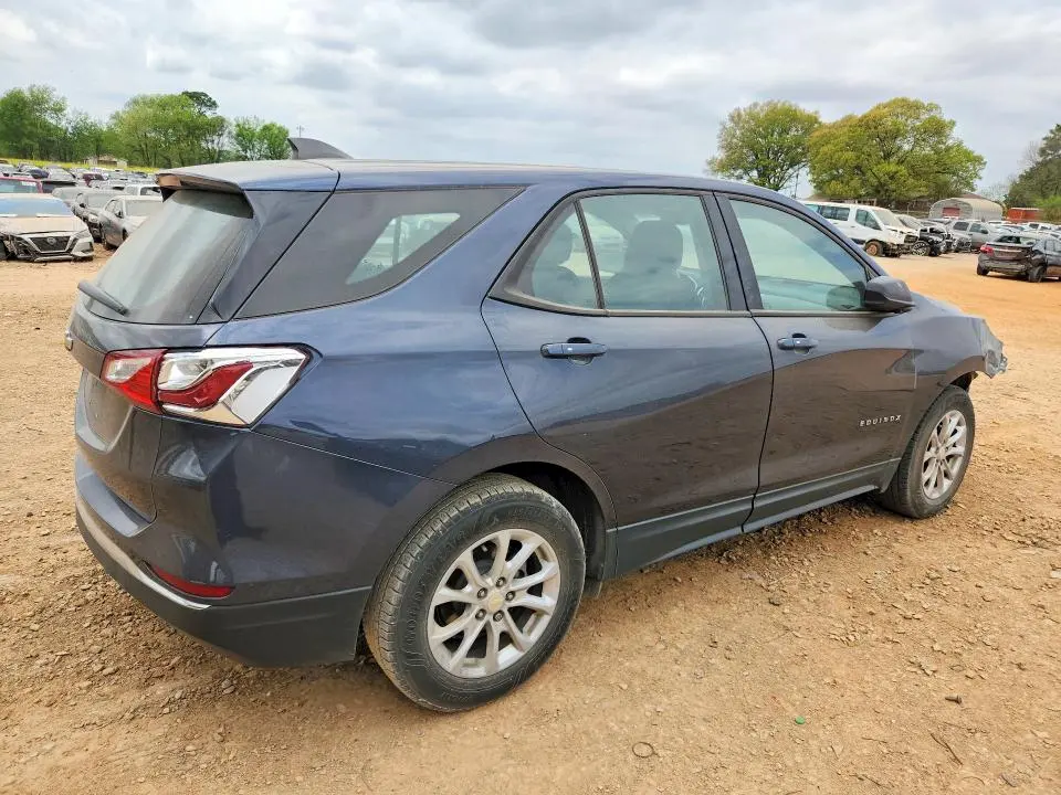 2018 CHEVROLET EQUINOX LS  