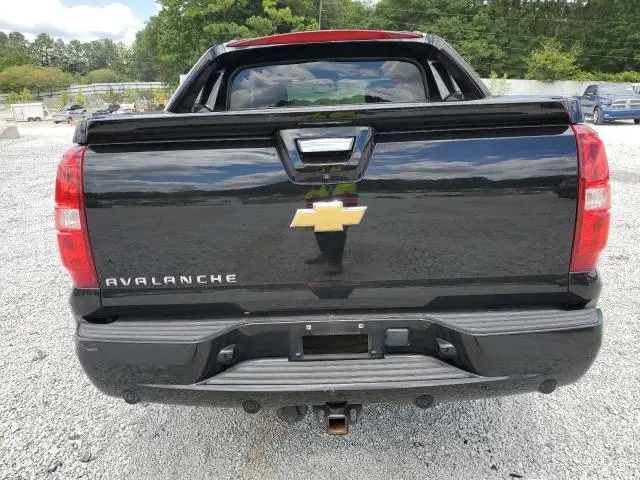 2013 CHEVROLET AVALANCHE LS  
