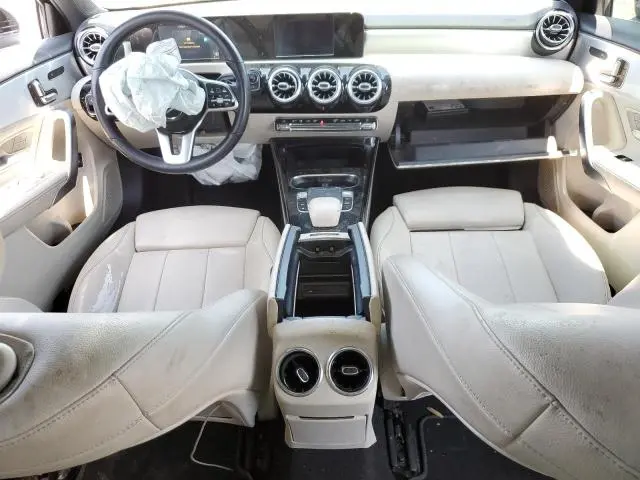 2019 MERCEDES-BENZ A 220  