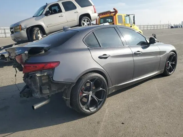 2018 ALFA ROMEO GIULIA   