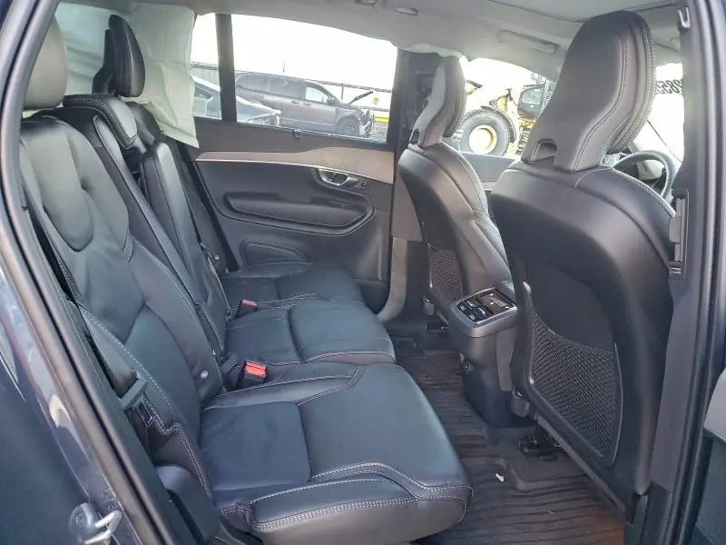 2025 VOLVO XC90 ULTRA  