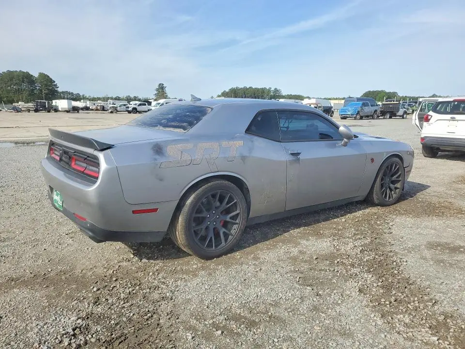 2016 DODGE CHALLENGER SRT HELLCAT  