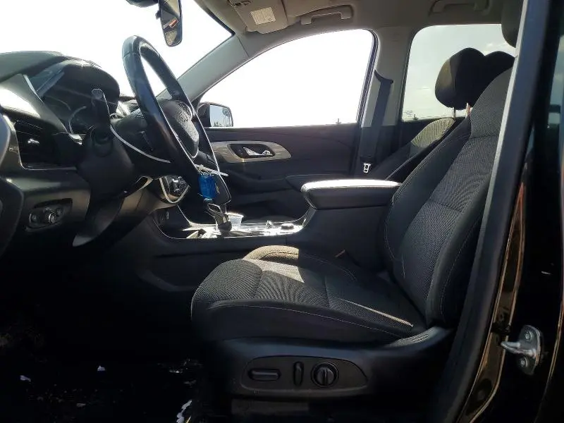 2021 CHEVROLET TRAVERSE LT  