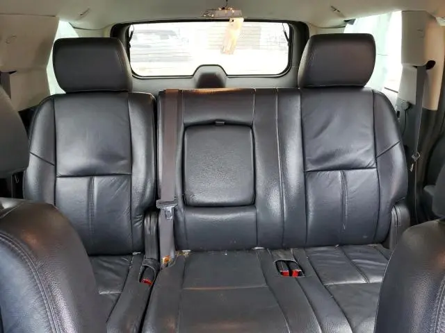2012 GMC YUKON SLE  