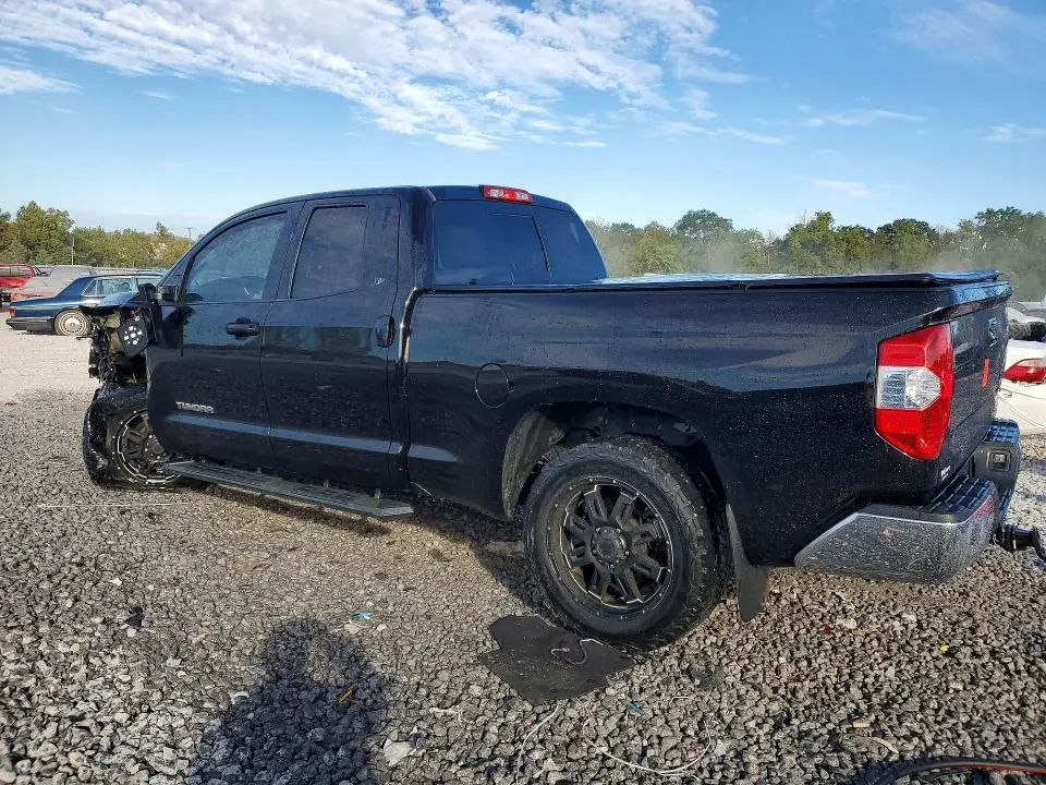 2017 TOYOTA TUNDRA SR5  