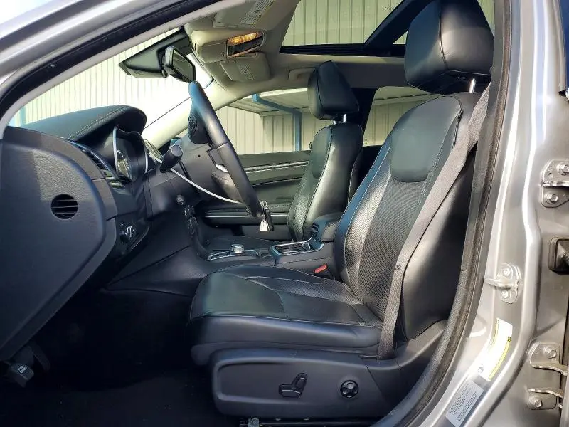 2017 CHRYSLER 300C   