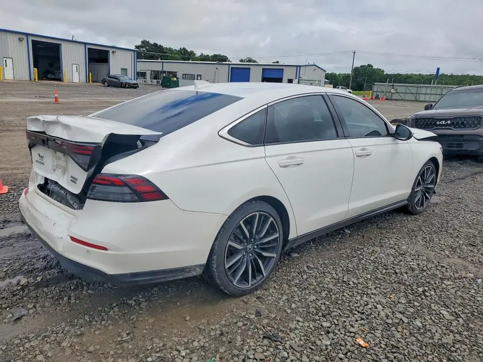 2024 HONDA ACCORD TOURING HYBRID  