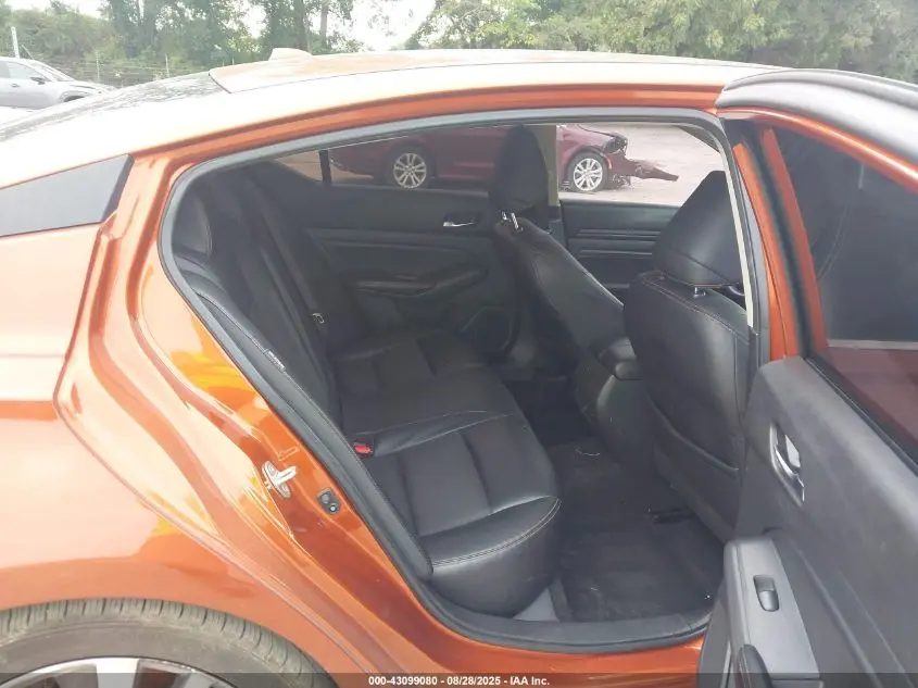 2020 NISSAN ALTIMA SR FWD