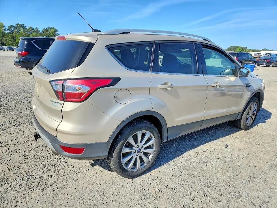 2017 FORD ESCAPE   