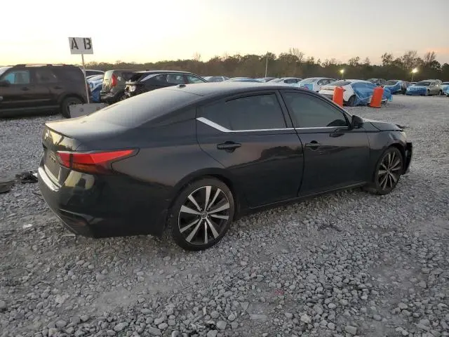 2021 NISSAN ALTIMA SR  