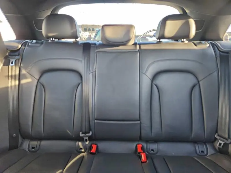 2016 AUDI Q3 PRESTIGE  