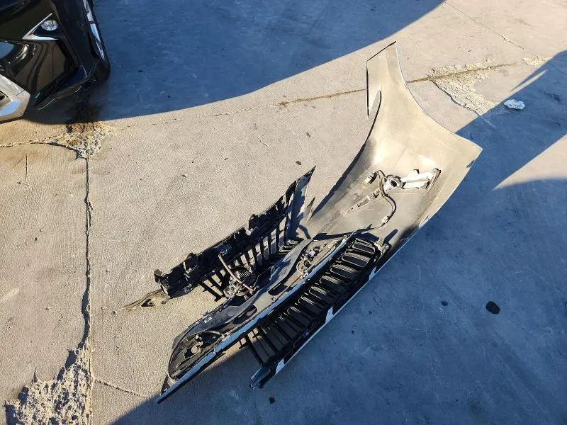 2022 LEXUS ES 300H ULTRA LUXURY  