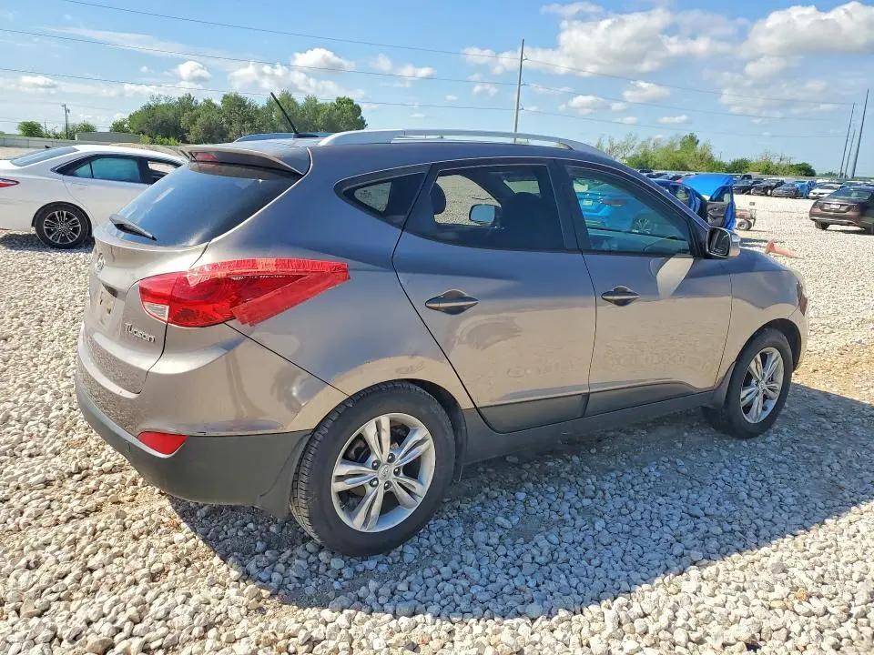 2012 HYUNDAI TUCSON GLS  