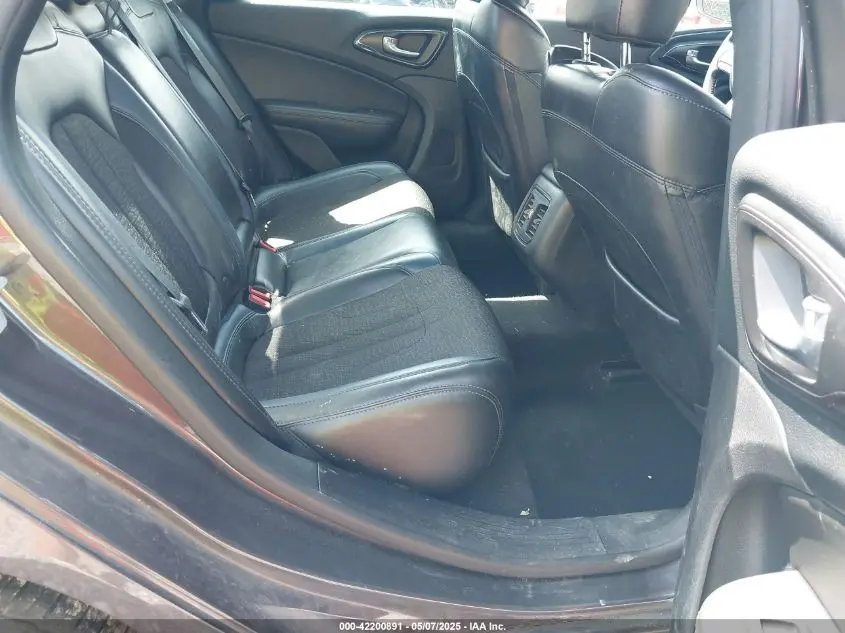 2016 CHRYSLER 200 S