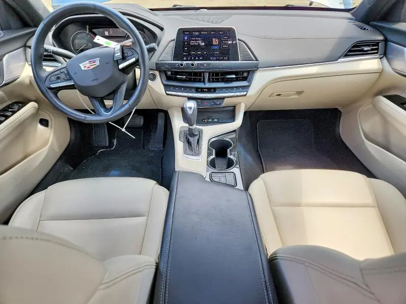 2022 CADILLAC CT4 LUXURY  