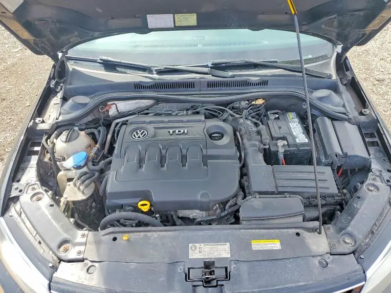 2015 VOLKSWAGEN JETTA TDI  