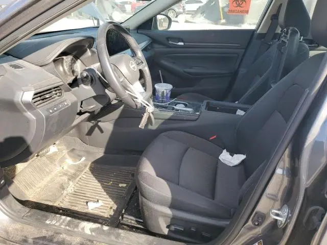 2024 NISSAN ALTIMA SV  