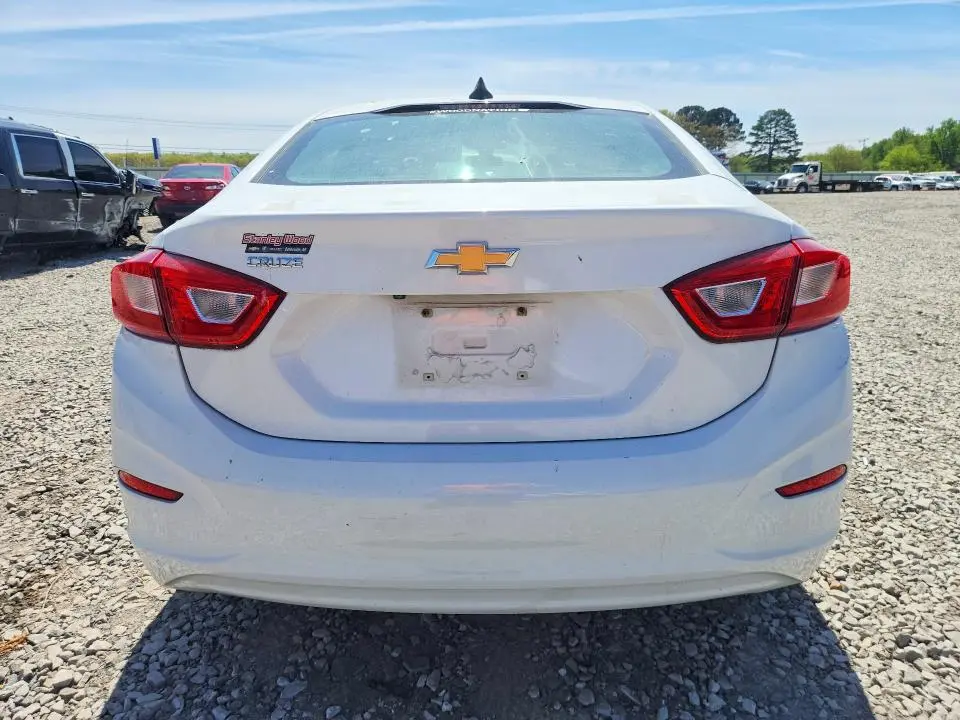 2017 CHEVROLET CRUZE LS  