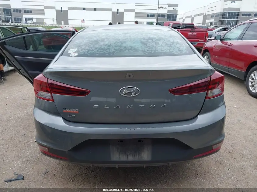 2019 HYUNDAI ELANTRA SE