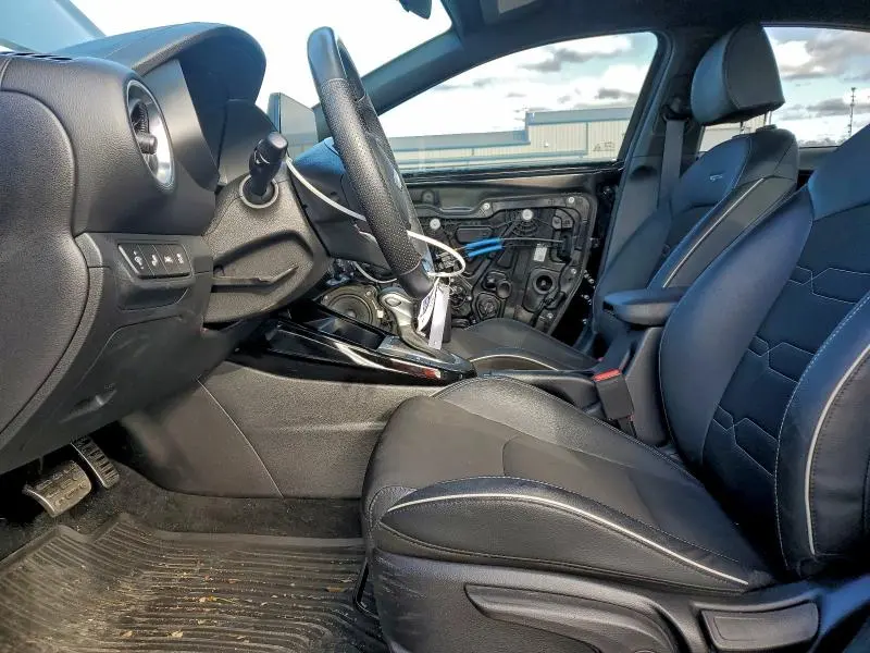 2021 KIA FORTE GT LINE  