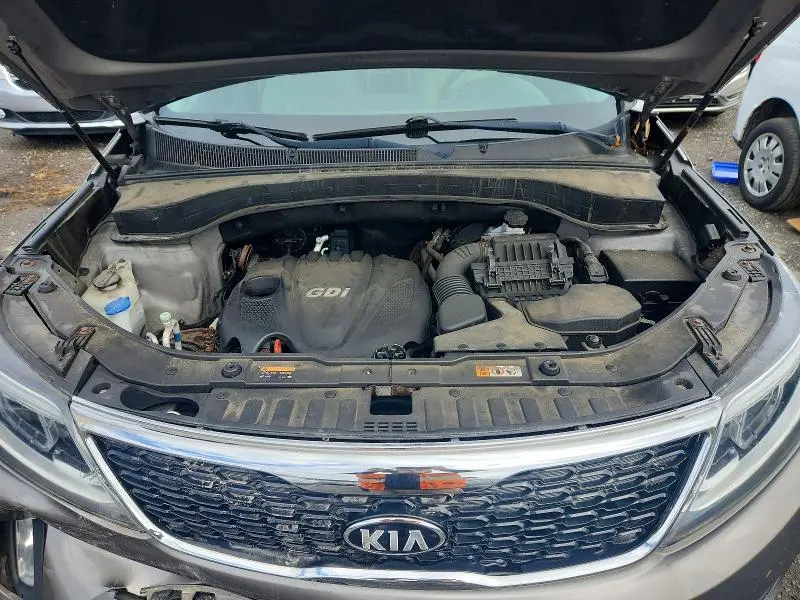 2014 KIA SORENTO LX  