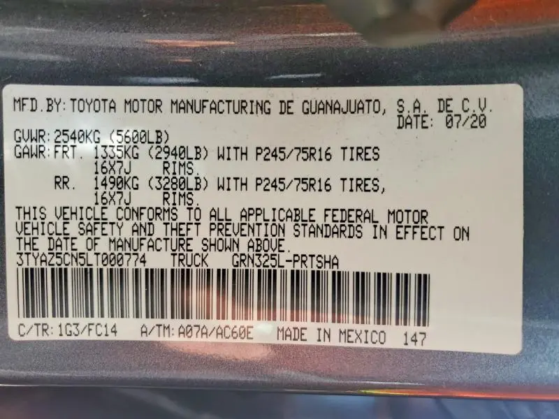 2020 TOYOTA TACOMA SR5 V6  