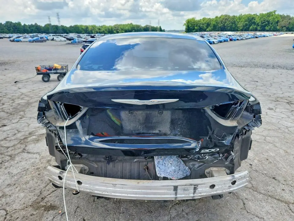 2016 CHRYSLER 200 LIMITED  