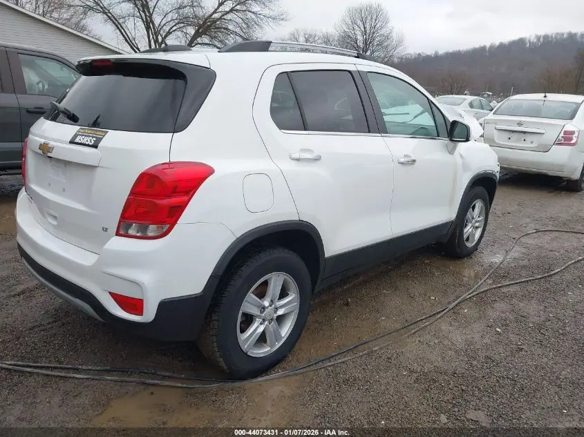 2020 CHEVROLET TRAX AWD LT