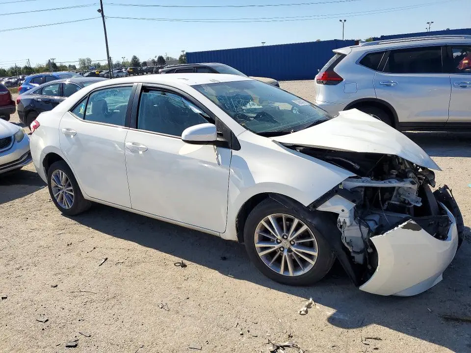2014 TOYOTA COROLLA LE PLUS  